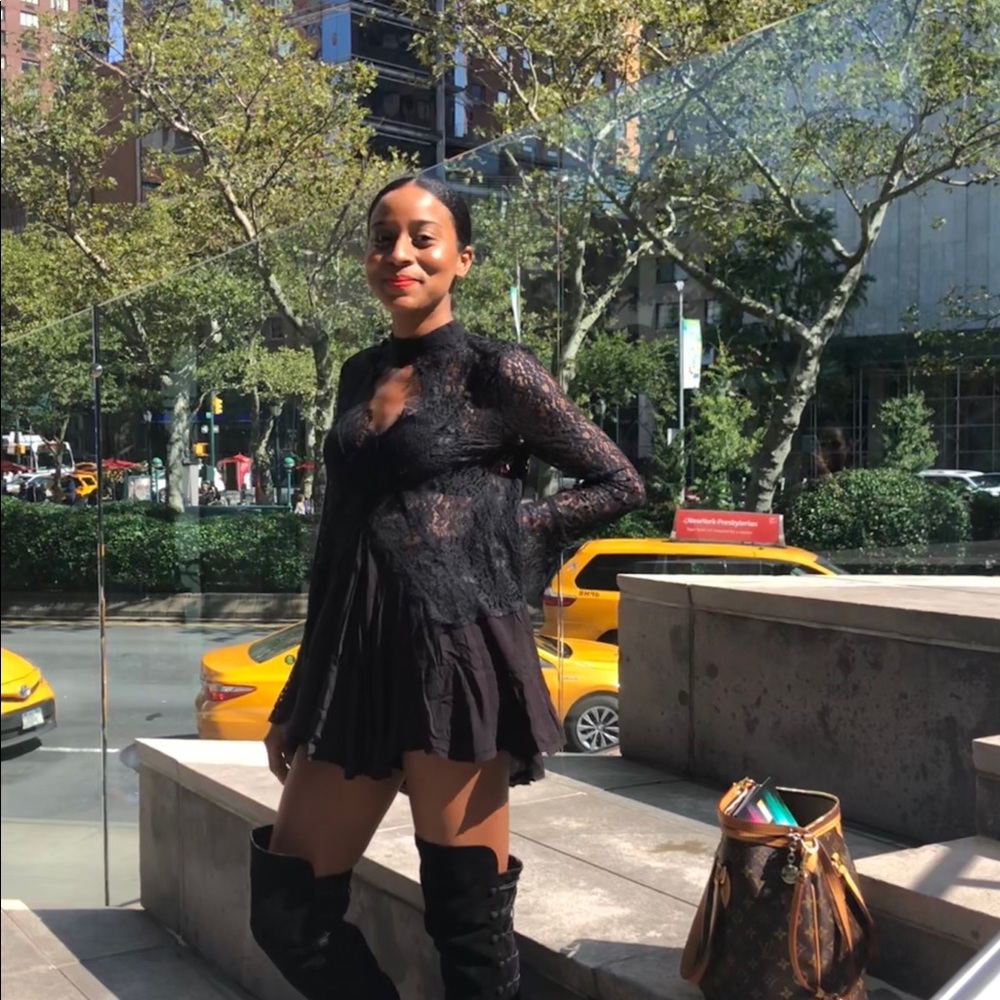 Meet your Posher, Sade